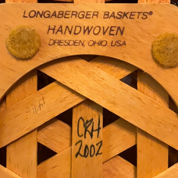 Longaberger Basket, Insert and Lid - Picture 5 of 7